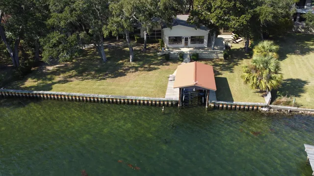 $1,200,000 | 19 Old Ferry Road, Shalimar, FL 32579
