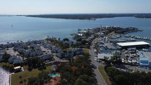 $1,200,000 | 19 Old Ferry Road, Shalimar, FL 32579