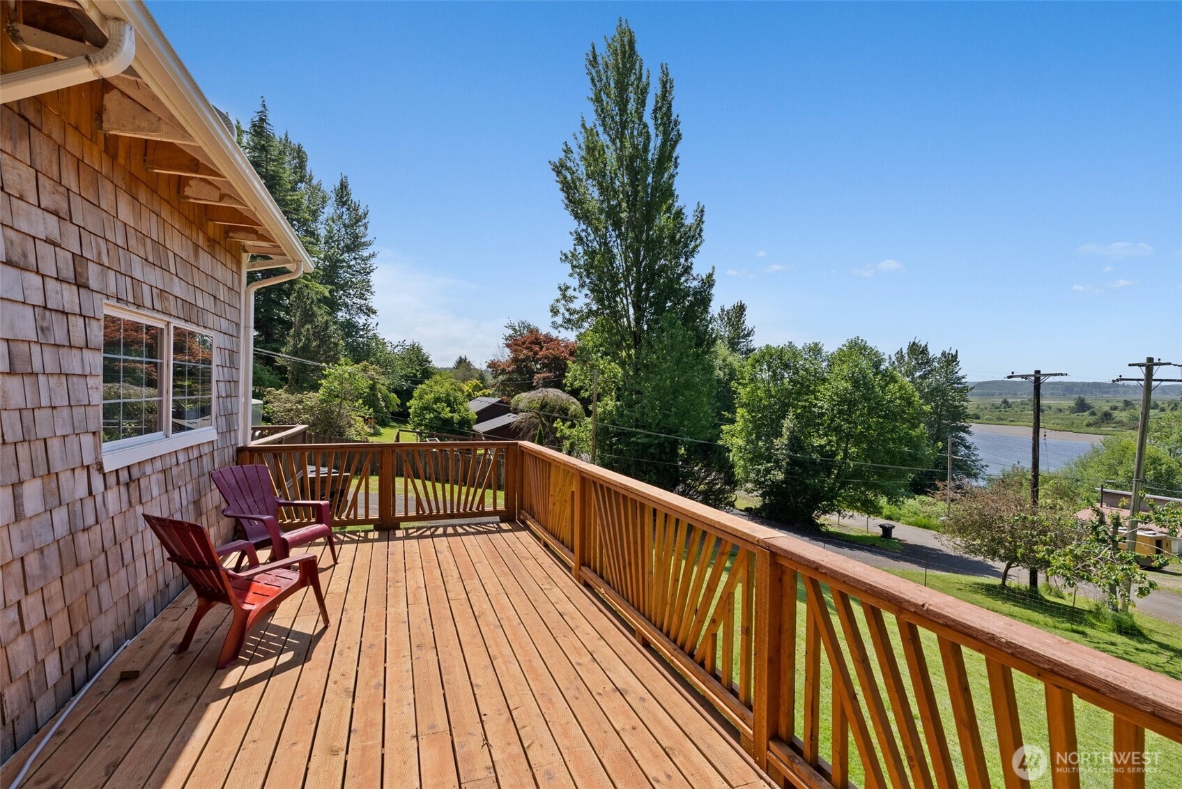 719 Main Street Raymond, WA 98577 - Photo 10 of 19 Gallery Image 10