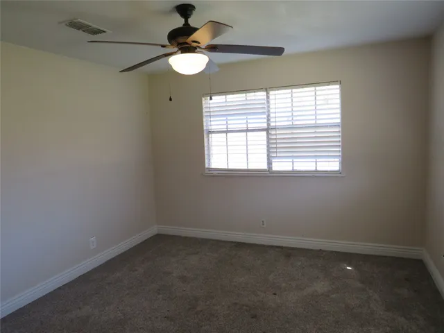 $296,000 | 10 Forrest Lane, Angleton, TX 77515