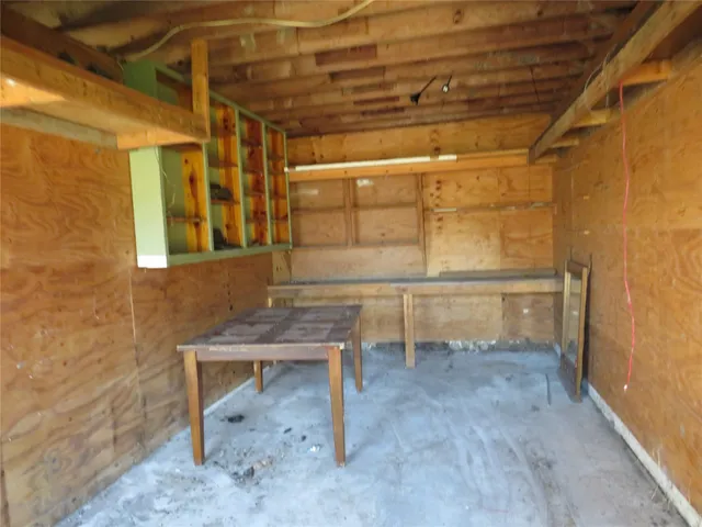 $296,000 | 10 Forrest Lane, Angleton, TX 77515