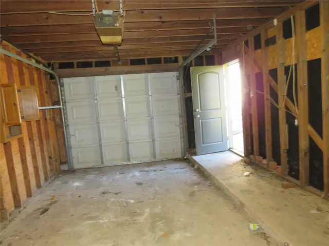 $296,000 | 10 Forrest Lane, Angleton, TX 77515