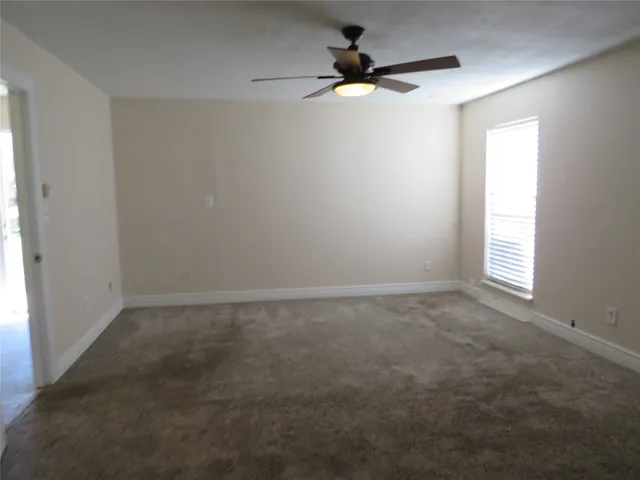 $296,000 | 10 Forrest Lane, Angleton, TX 77515