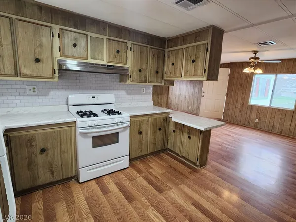 $1,423 | 1111 Hardy Lane, Unit B BACK, Pahrump, NV 89048