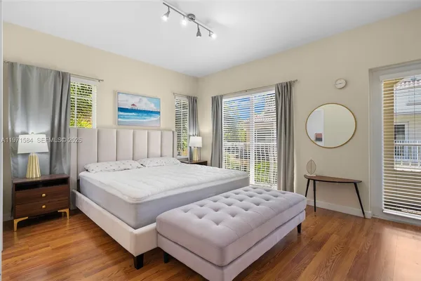 $5,000 | 18413 Northeast 27th Court, Unit 18413, Aventura, FL 33160