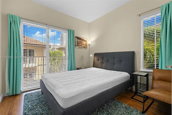 $5,000 | 18413 Northeast 27th Court, Unit 18413, Aventura, FL 33160