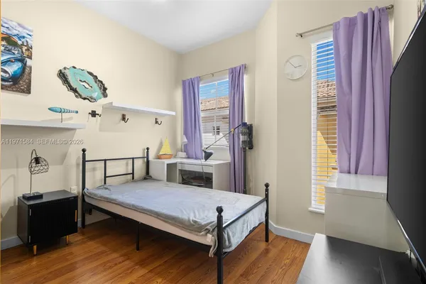 $5,000 | 18413 Northeast 27th Court, Unit 18413, Aventura, FL 33160