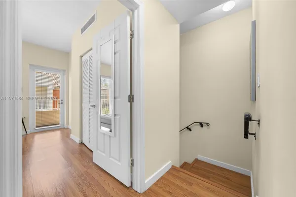 $5,000 | 18413 Northeast 27th Court, Unit 18413, Aventura, FL 33160