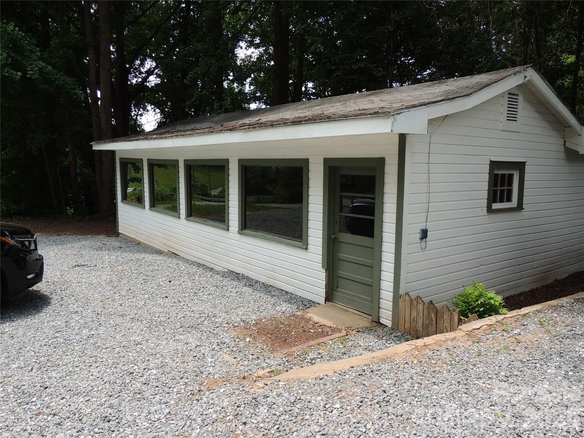 1002 South Main Street Rutherfordton, NC 28139 - Photo 32 of 38