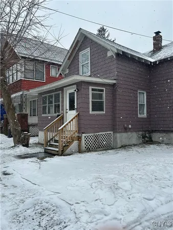 $130,000 | 1610 Dudley Avenue, Utica, NY 13501