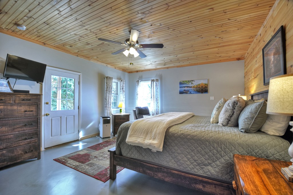 3725 Ada Street Blue Ridge, GA 30513 - Photo 35 of 75