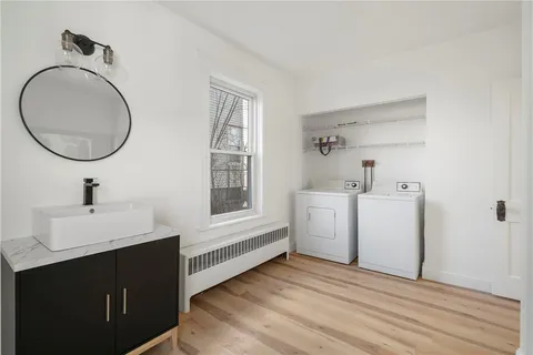 $2,300 | 19 Vale Street, Unit 1, Providence, RI 02908