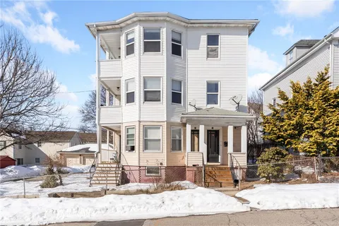 $2,300 | 19 Vale Street, Unit 1, Providence, RI 02908