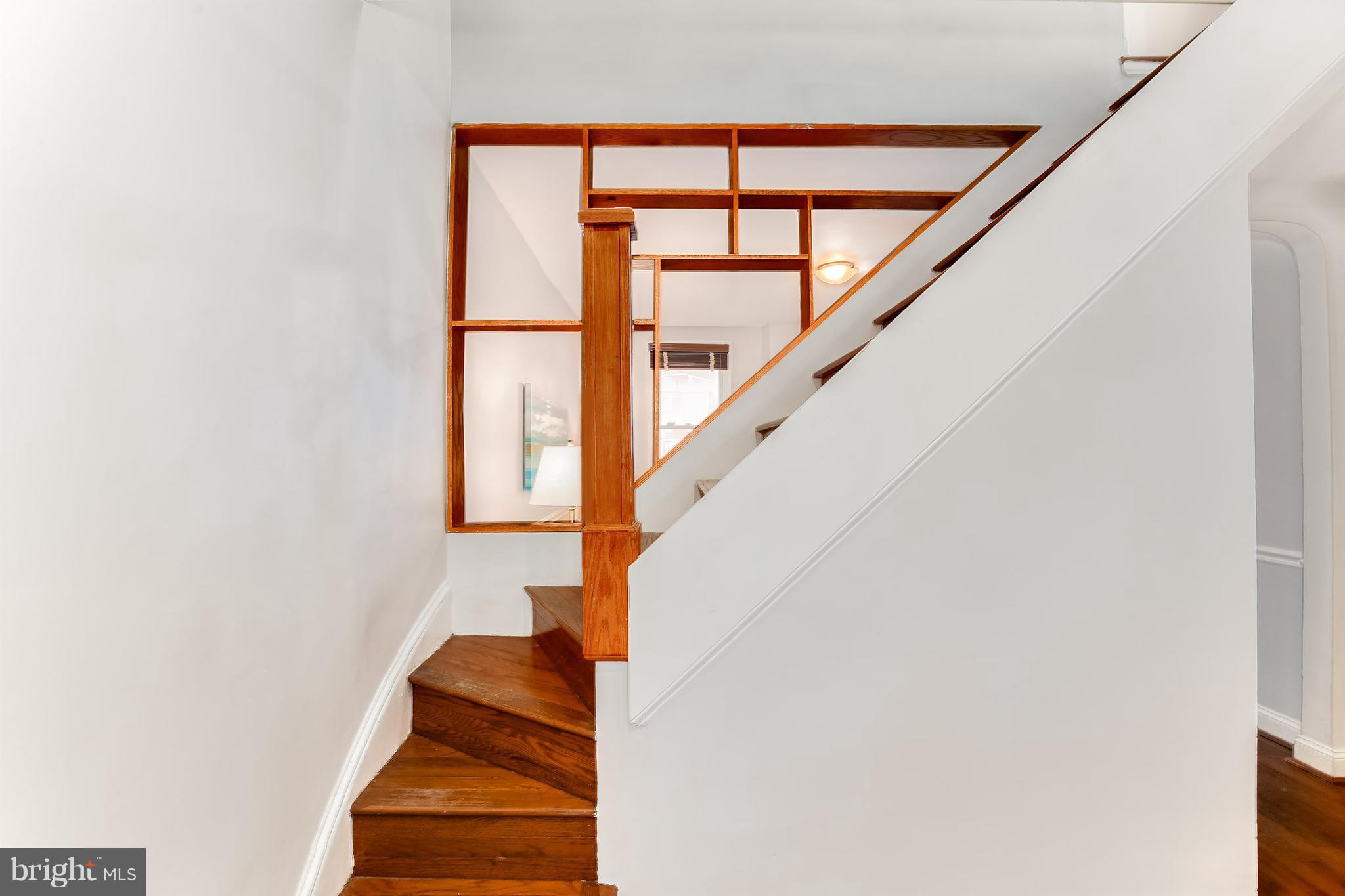 964 Florida Avenue Northwest Washington, DC 20001 - Photo 18 of 27 a view of entryway