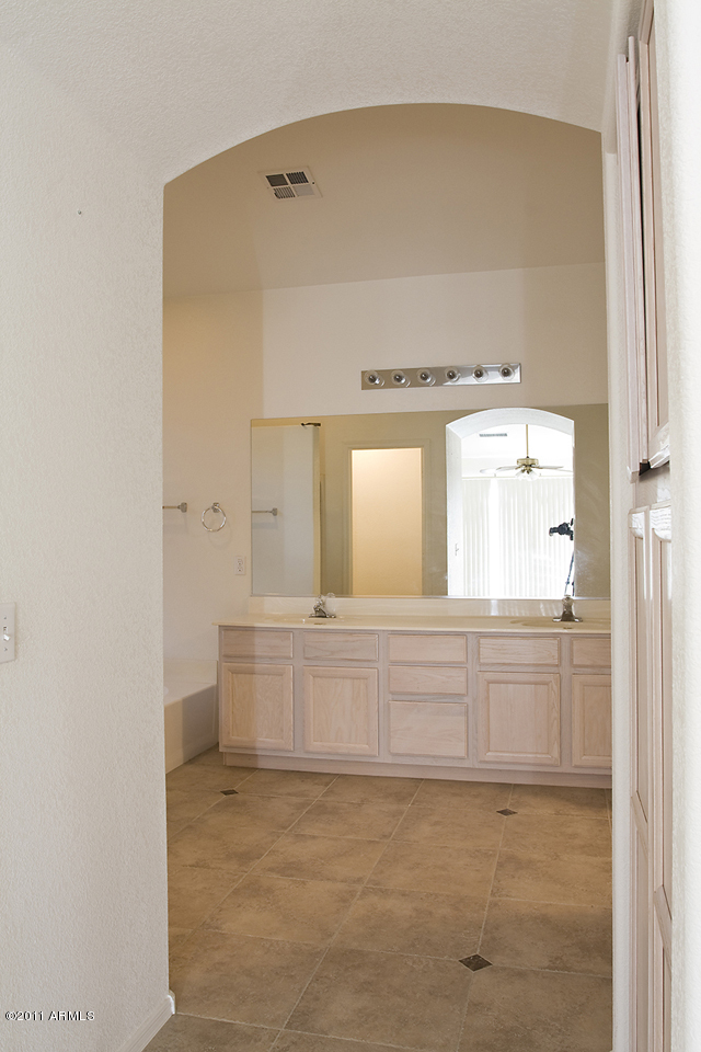 1609 East Greenway Road Phoenix, AZ 85042 - Photo 13 of 24 Big Master Math