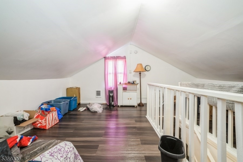 31 Bellevue Avenue Trenton, NJ 08618 - Photo 15 of 21