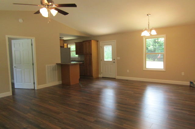 4022 Sioux Road Crossville, TN 38572 - Photo 8 of 17 IMG_2489
