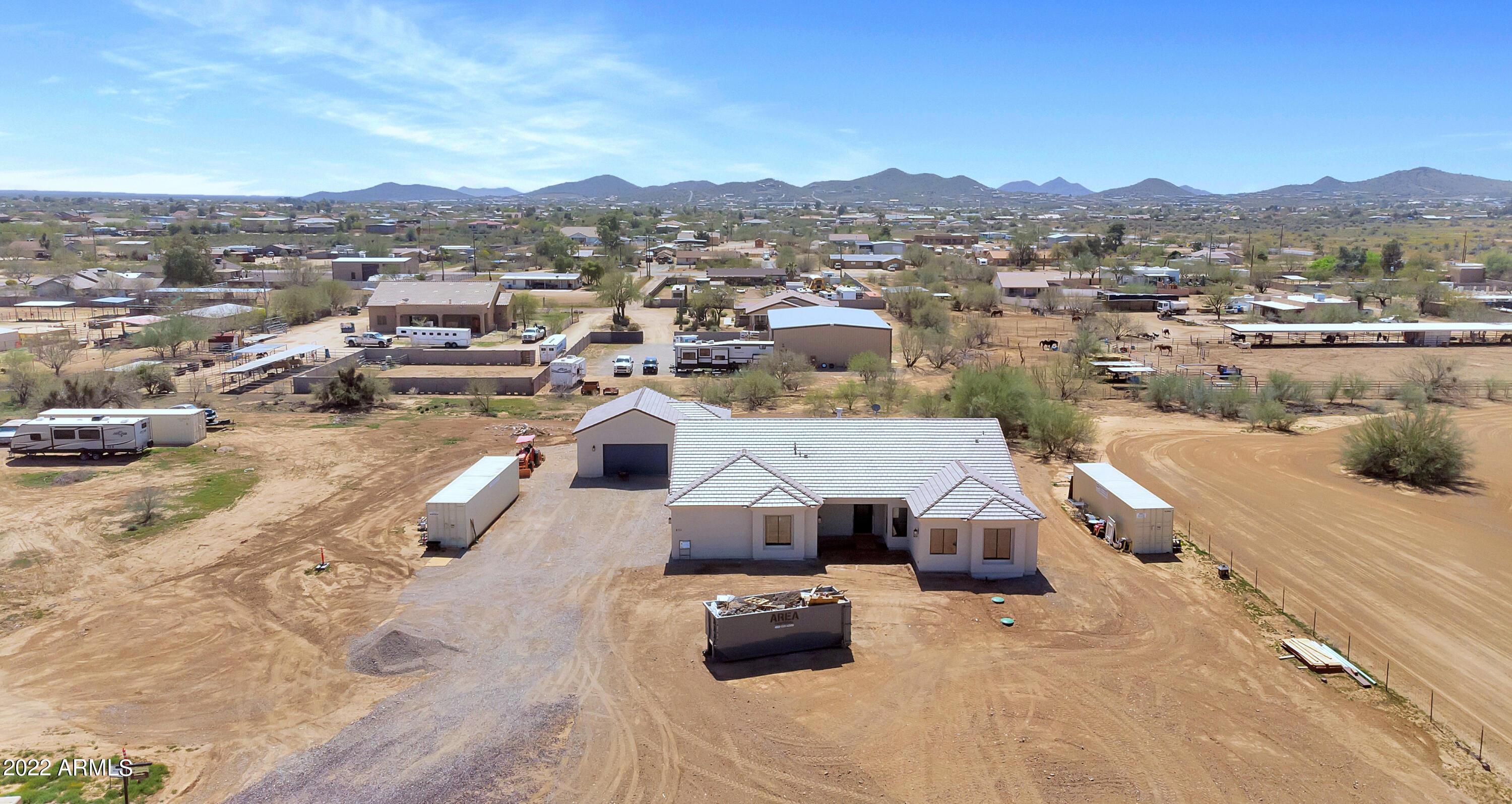 835 East Carlise Road Phoenix, AZ 85086 - Photo 26 of 51 Bring your toys