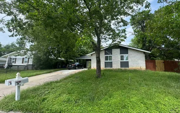 $1,499 | 6400 Vioitha Drive, Unit A, Austin, TX 78723