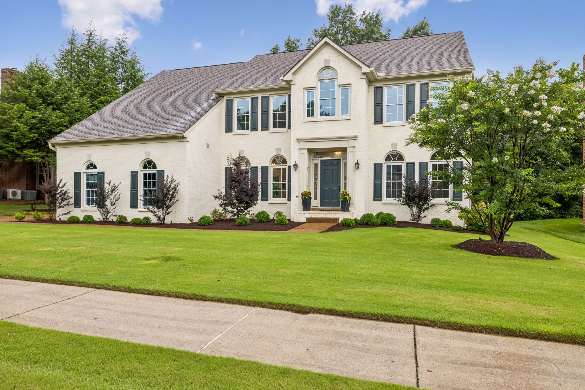 623 Rutherford Lane Franklin, TN 37064 - Photo 2 of 52 Gallery Image 2