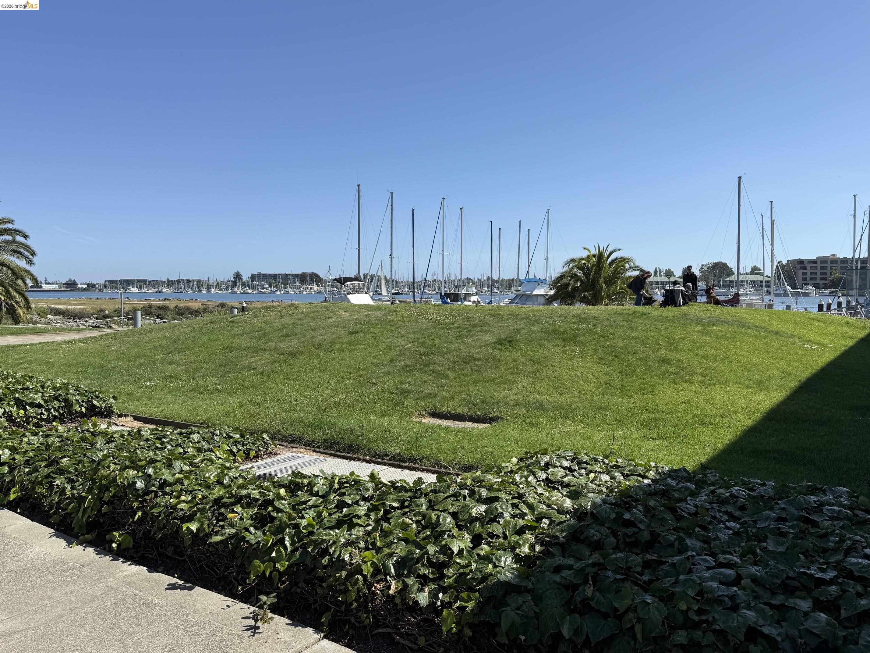 1 Embarcadero, Unit 353 Oakland, CA 94607 - Photo 38 of 55