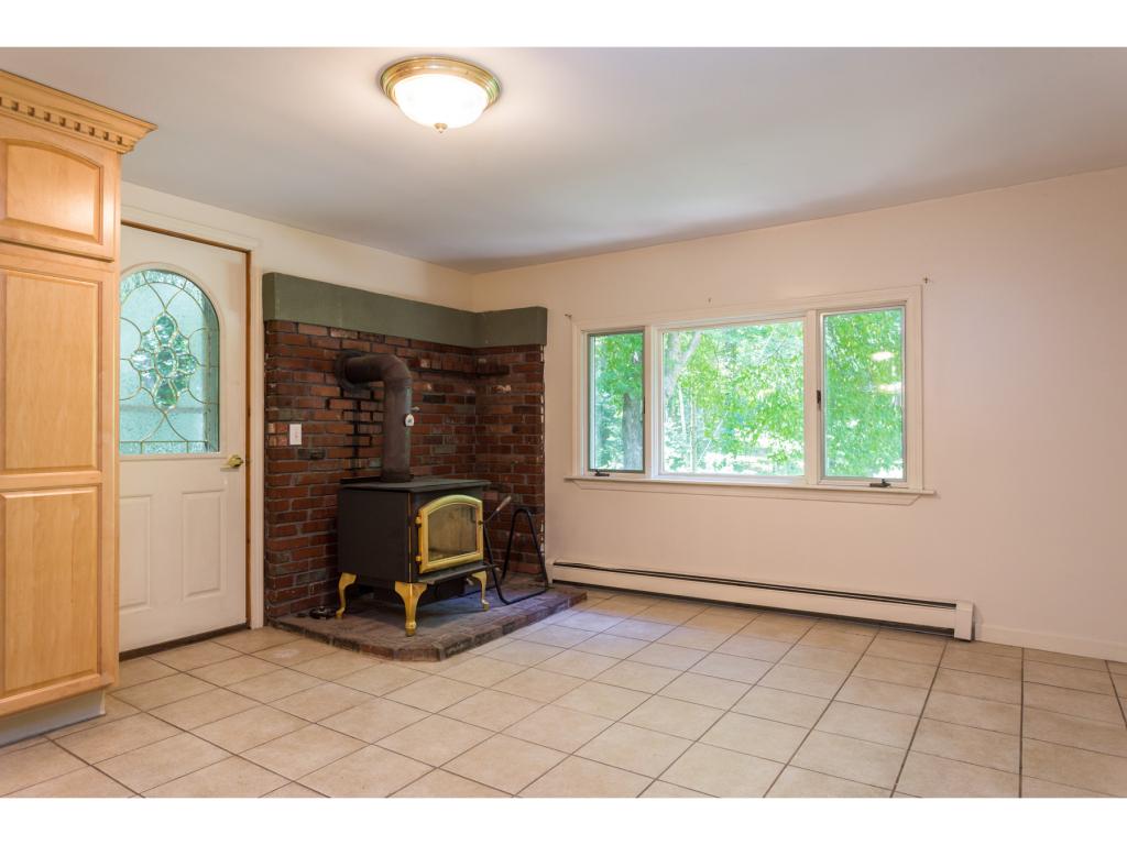 892 Elwyn Road Portsmouth, NH 03801 - Photo 8 of 35 Gallery Image 8