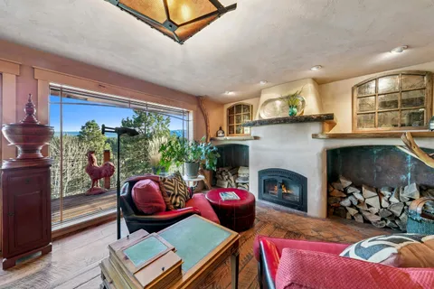 $1,099,000 | 12191 Highland Avenue, Truckee, CA 96161