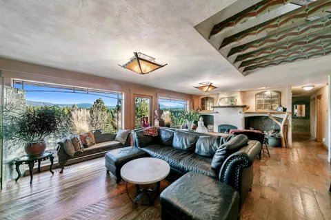 $1,099,000 | 12191 Highland Avenue, Truckee, CA 96161