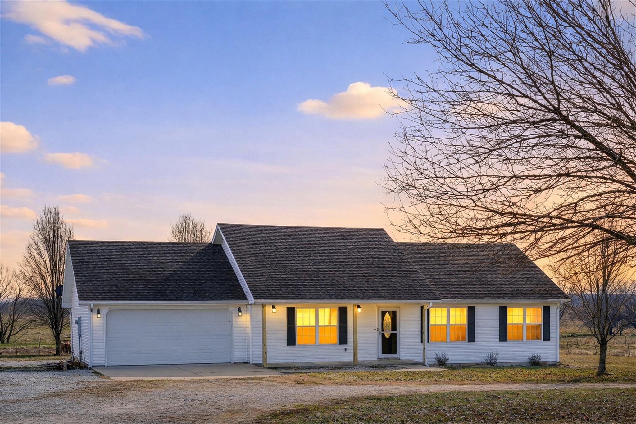 172 East 316th Road Humansville, MO 65674 - Photo 1 of 1 01-Virtual Twilight