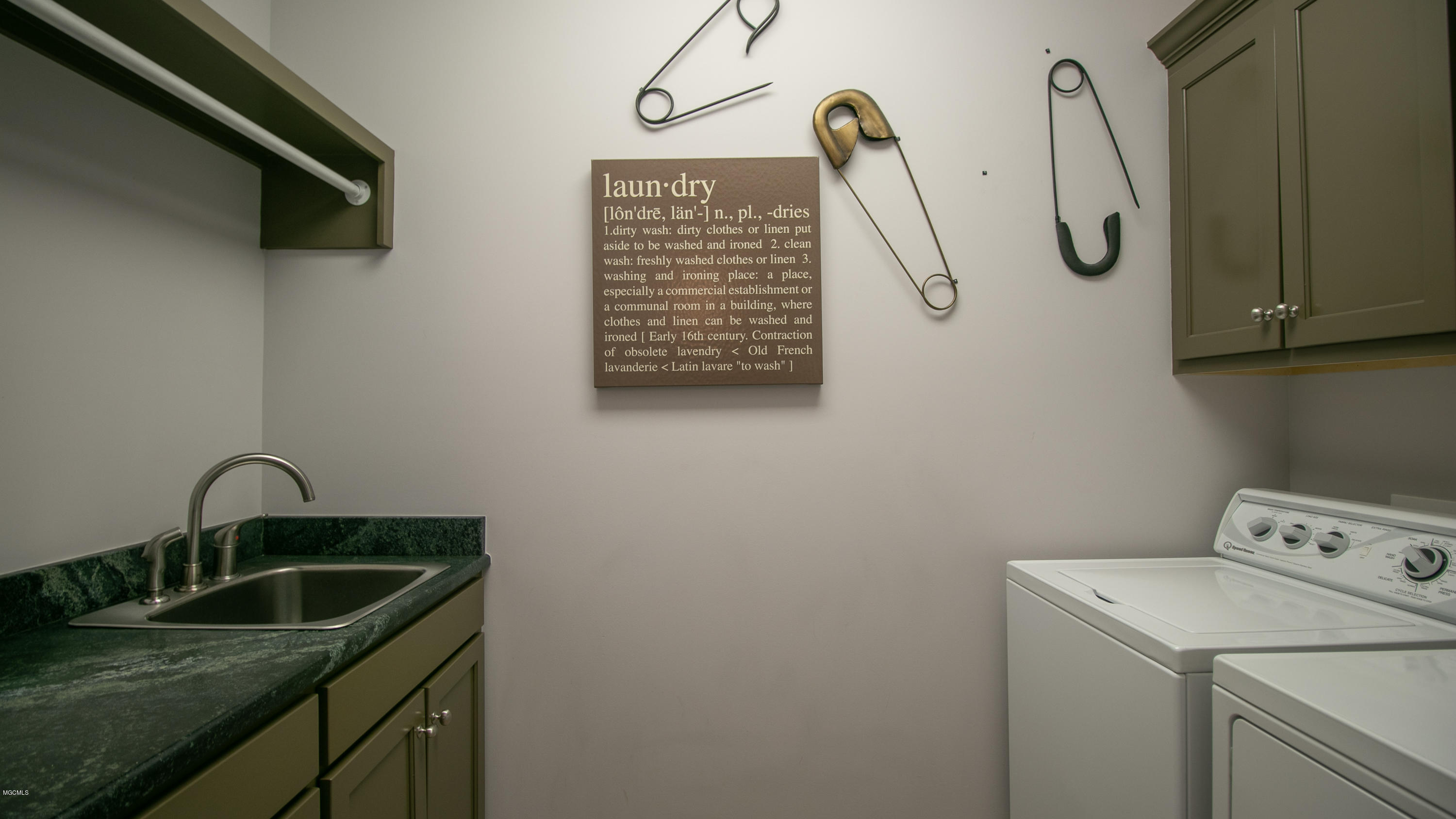 860 Reed Lane Gulfport, MS 39507 - Photo 23 of 49 Reed Lane normal size-119