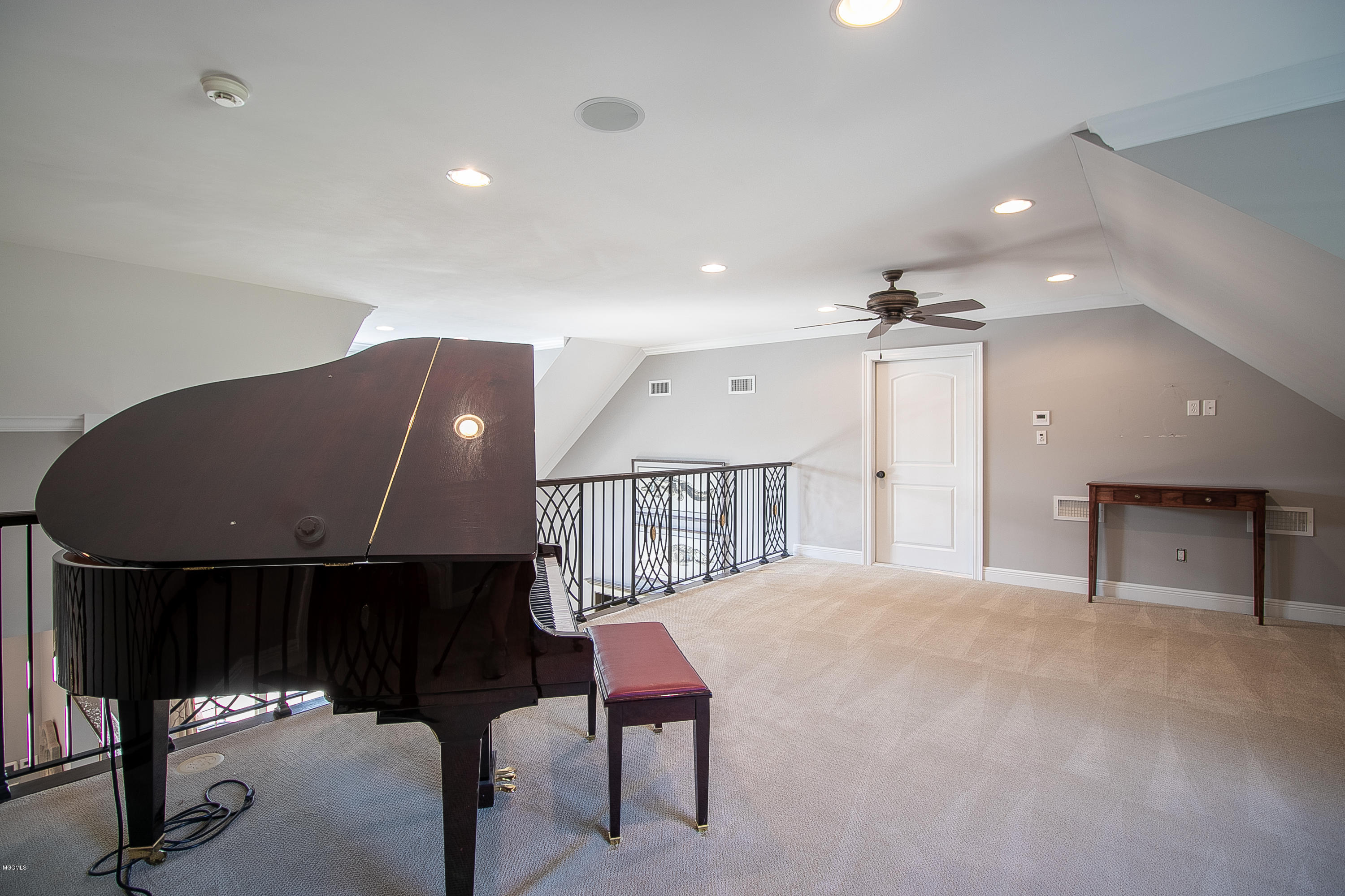 860 Reed Lane Gulfport, MS 39507 - Photo 24 of 49 Reed Lane normal size-120