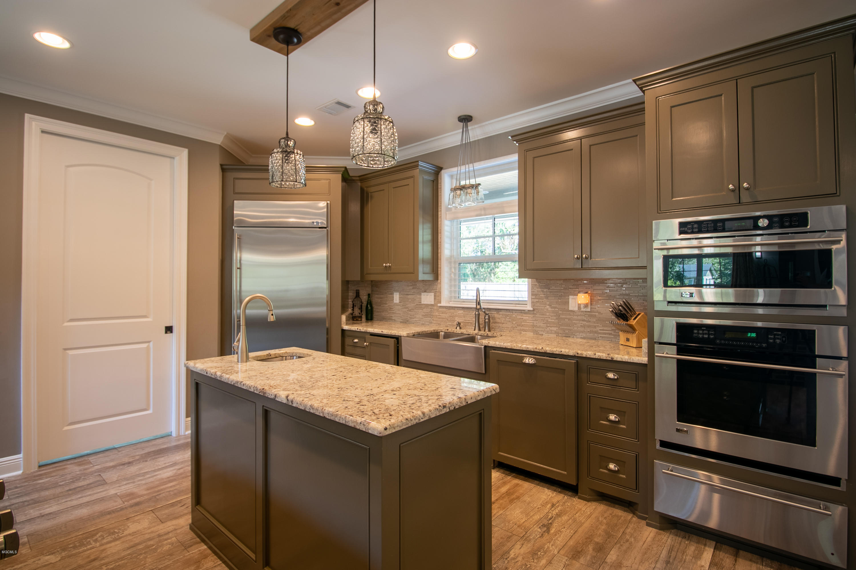 860 Reed Lane Gulfport, MS 39507 - Photo 10 of 49 Reed Lane normal size-106