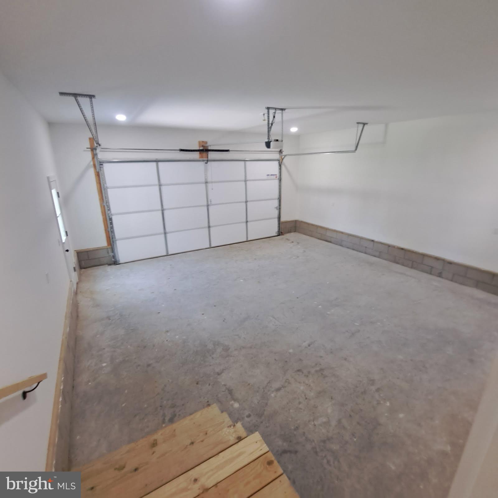 101 Thompson Street Hurlock, MD 21643 - Photo 17 of 17 Finished Garage