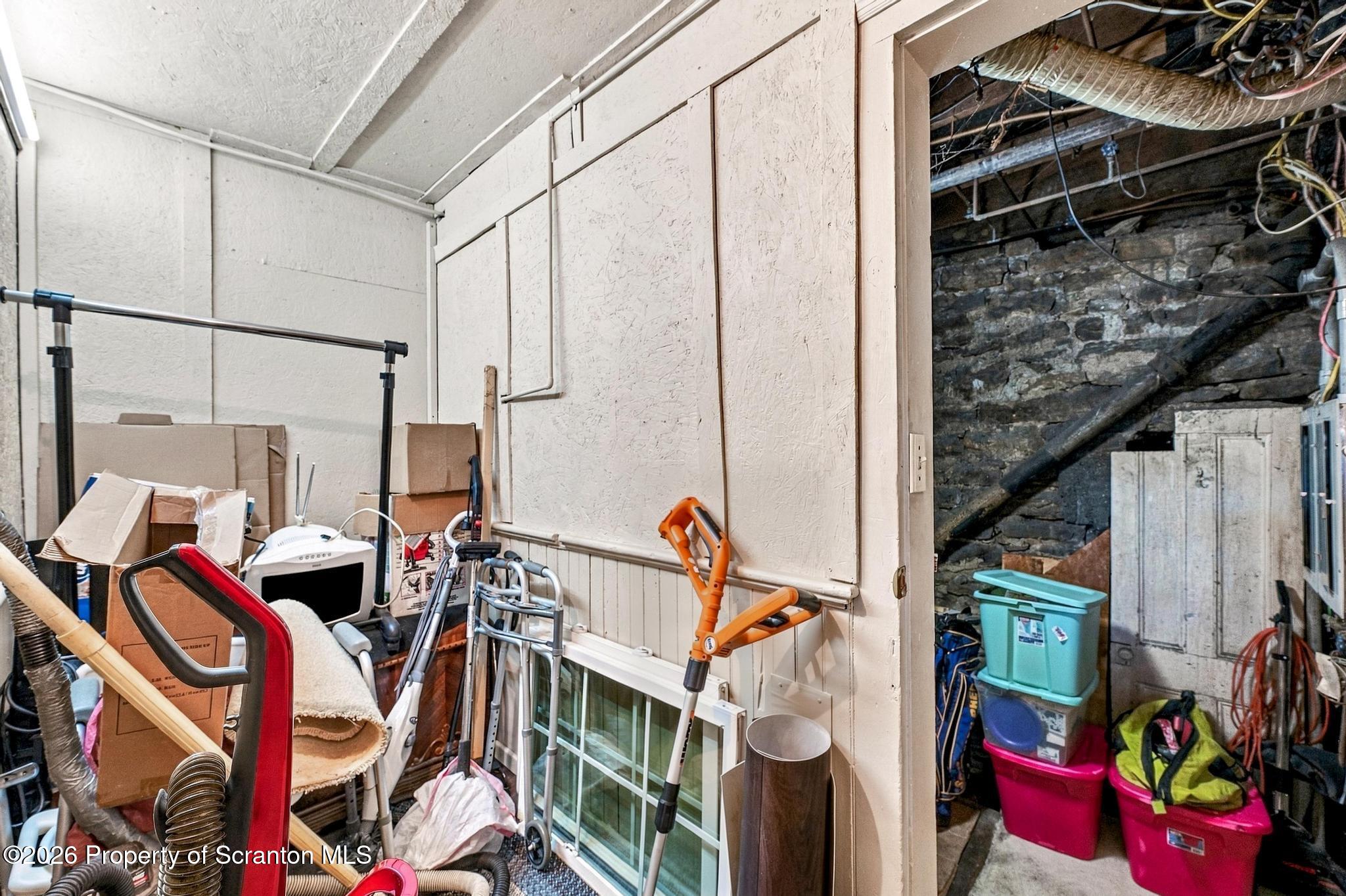 817 Rear Court Street Scranton, PA 18508 - Photo 21 of 45 Unit 1