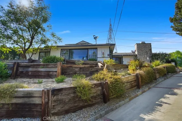a view of a house with patio