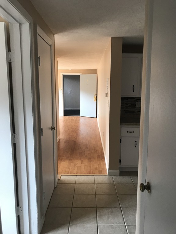 261 Boston Post Road East, Unit 4 Marlborough, MA 01752 - Photo 16 of 26