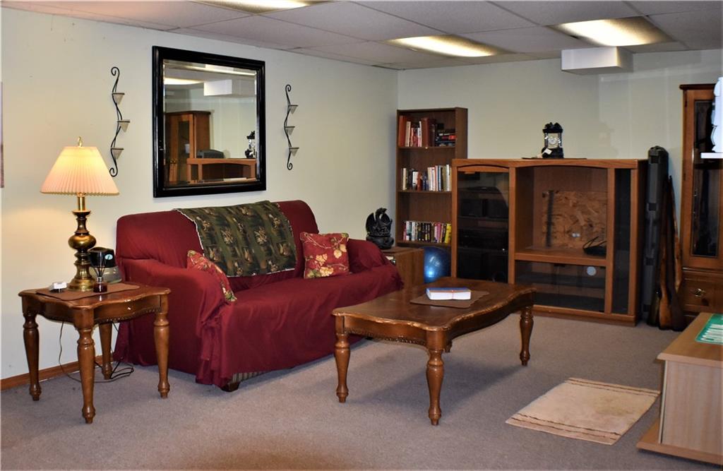 71 Roundtop Road Irwin, PA 15642 - Photo 17 of 23