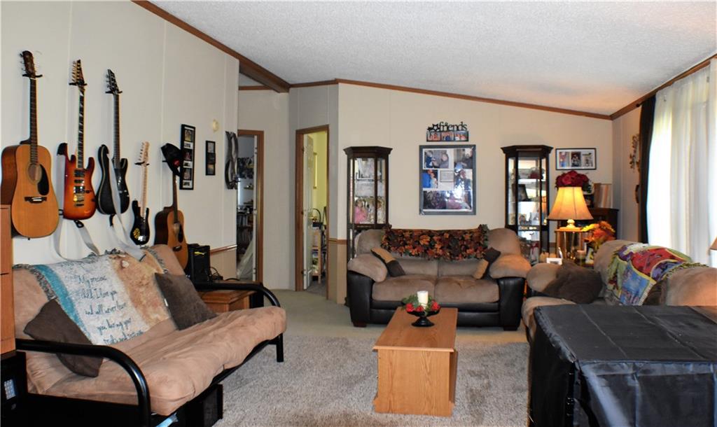 71 Roundtop Road Irwin, PA 15642 - Photo 7 of 23