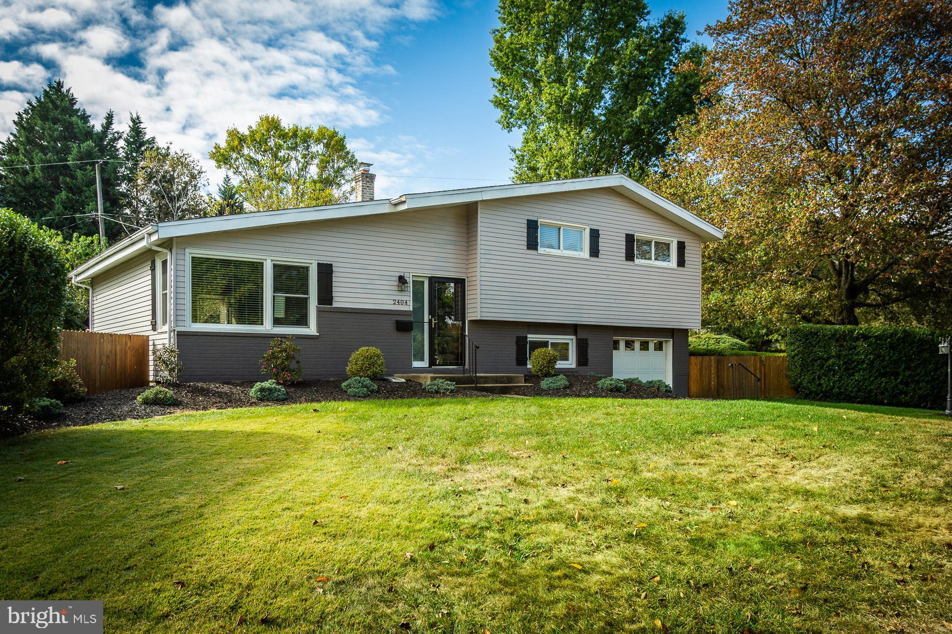 2404 Knowles Road Wilmington, DE 19810 - Photo 1 of 26 Exterior front