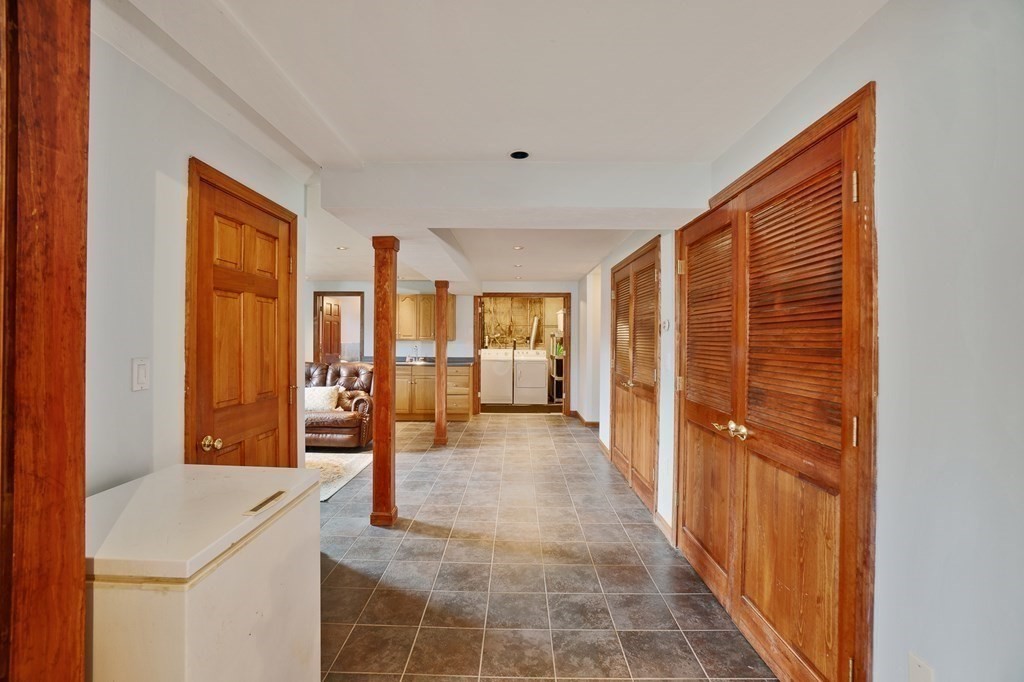 125 Rice Corner Road Brookfield, MA 01506 - Photo 24 of 37