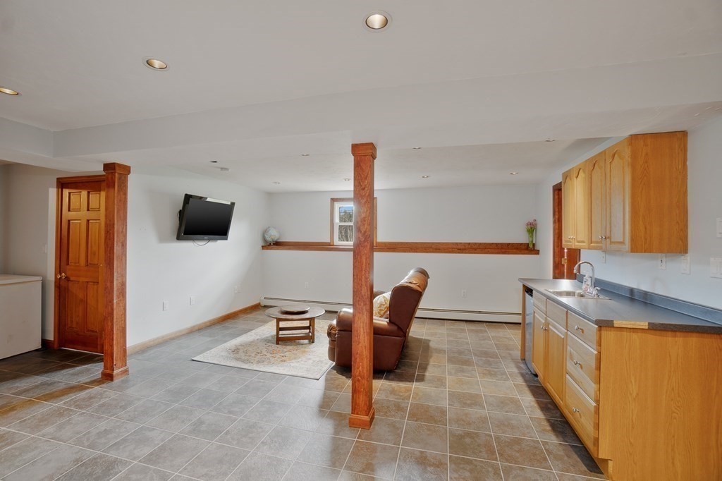 125 Rice Corner Road Brookfield, MA 01506 - Photo 25 of 37
