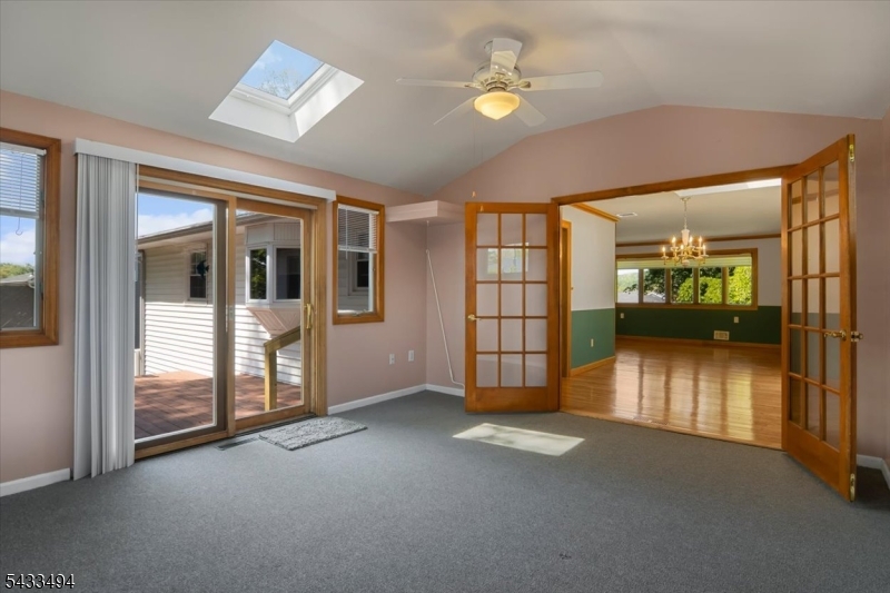 44 Summit Road Oak Ridge, NJ 07438 - Photo 7 of 19