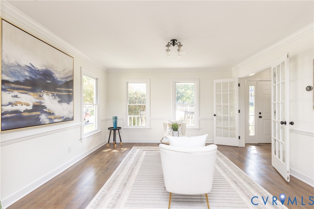 12532 Eagle Ridge Road Henrico, VA 23233 - Photo 13 of 68 Hardwood-finish flooring, crown molding, white pan