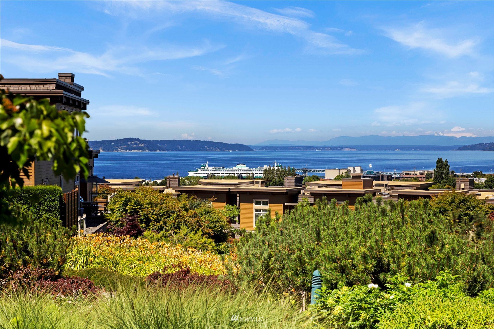 75 Pine Street, Unit 205 Edmonds, WA 98020 - Photo 33 of 33 a view of a lake with sitting area