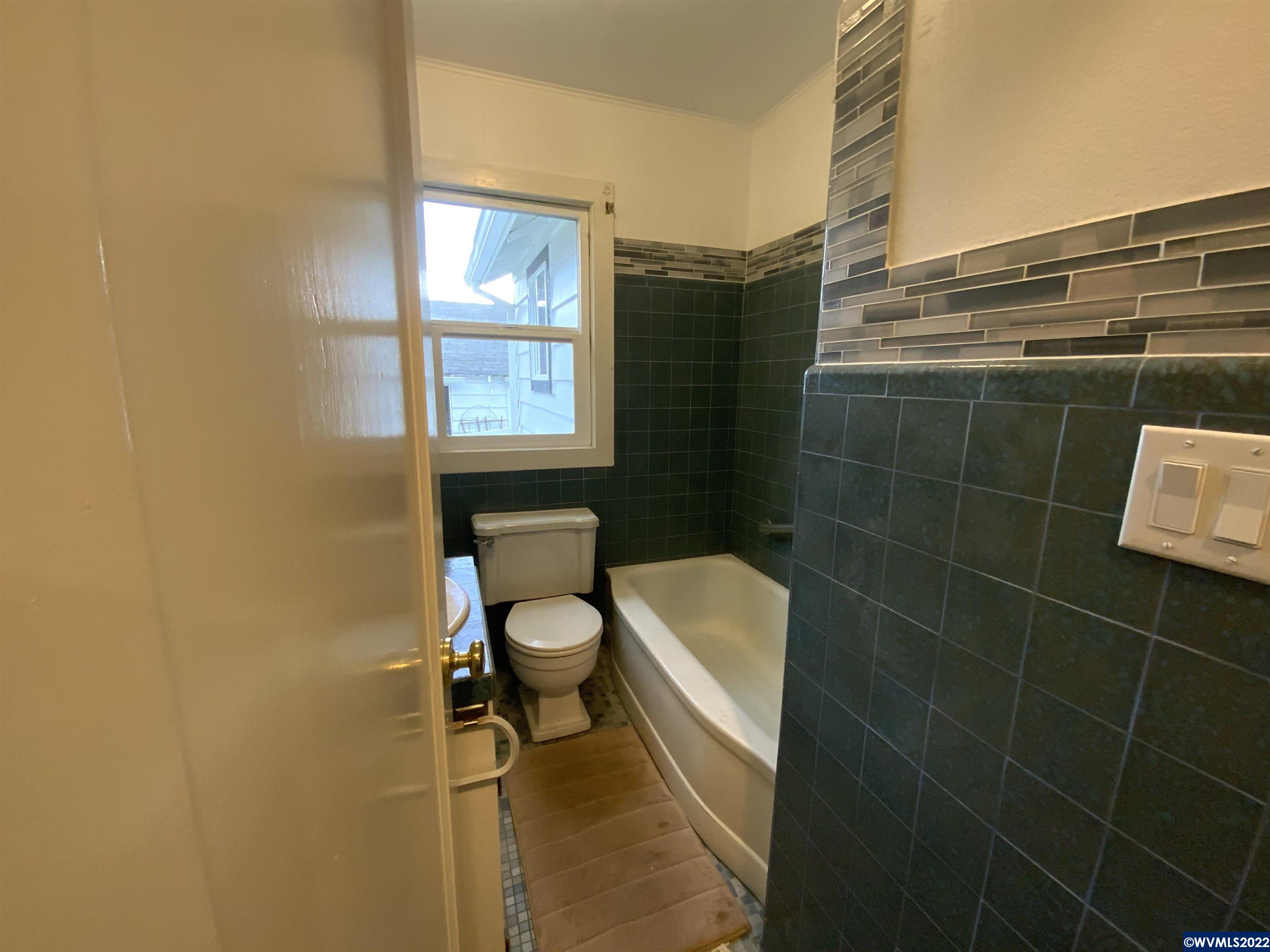 37925 Lulay Road Scio, OR 97374 - Photo 10 of 39 Gallery Image 10