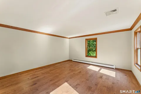 $650,000 | 297 North Poverty Road, Southbury, CT 06488