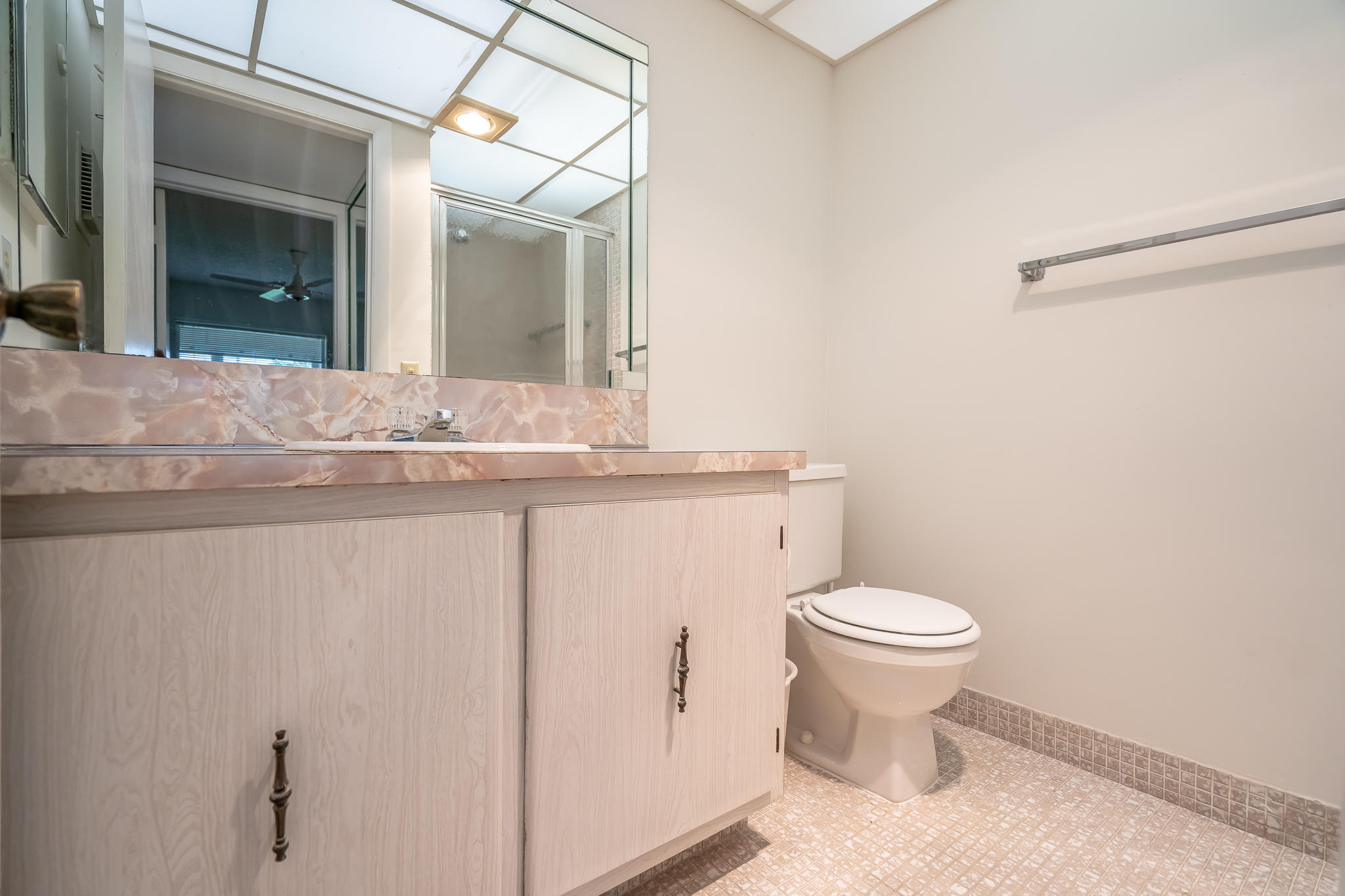 842 Normandy Trail Delray Beach, FL 33484 - Photo 11 of 29 Bath/Shower