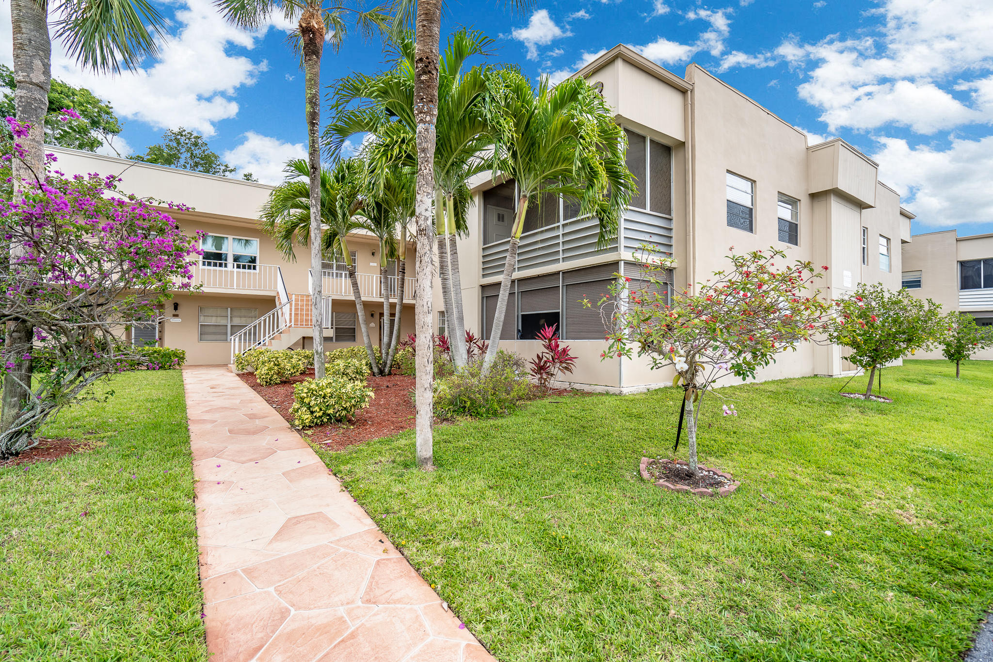 842 Normandy Trail Delray Beach, FL 33484 - Photo 19 of 29 Building Front