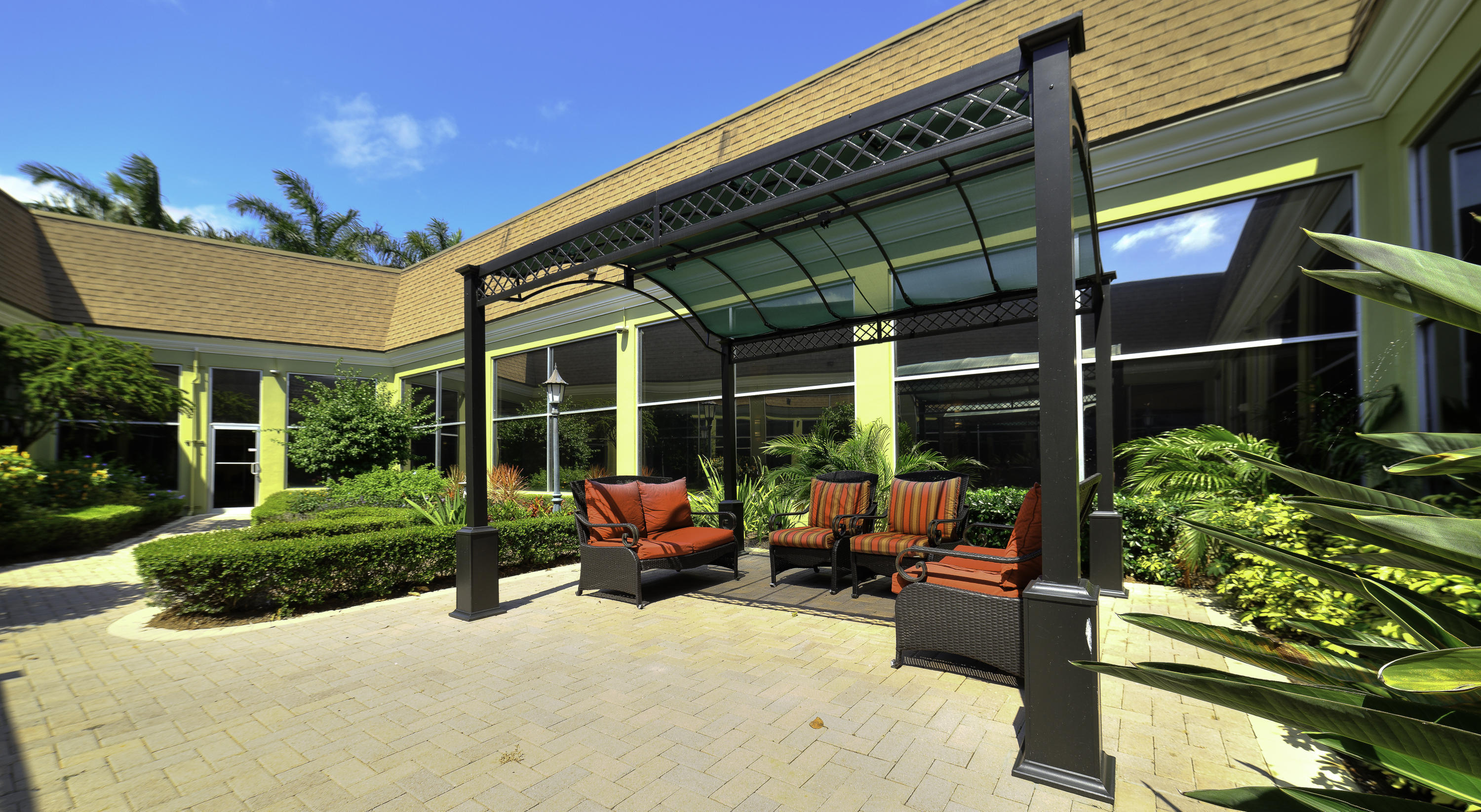 842 Normandy Trail Delray Beach, FL 33484 - Photo 25 of 29 KP Outdoor Area