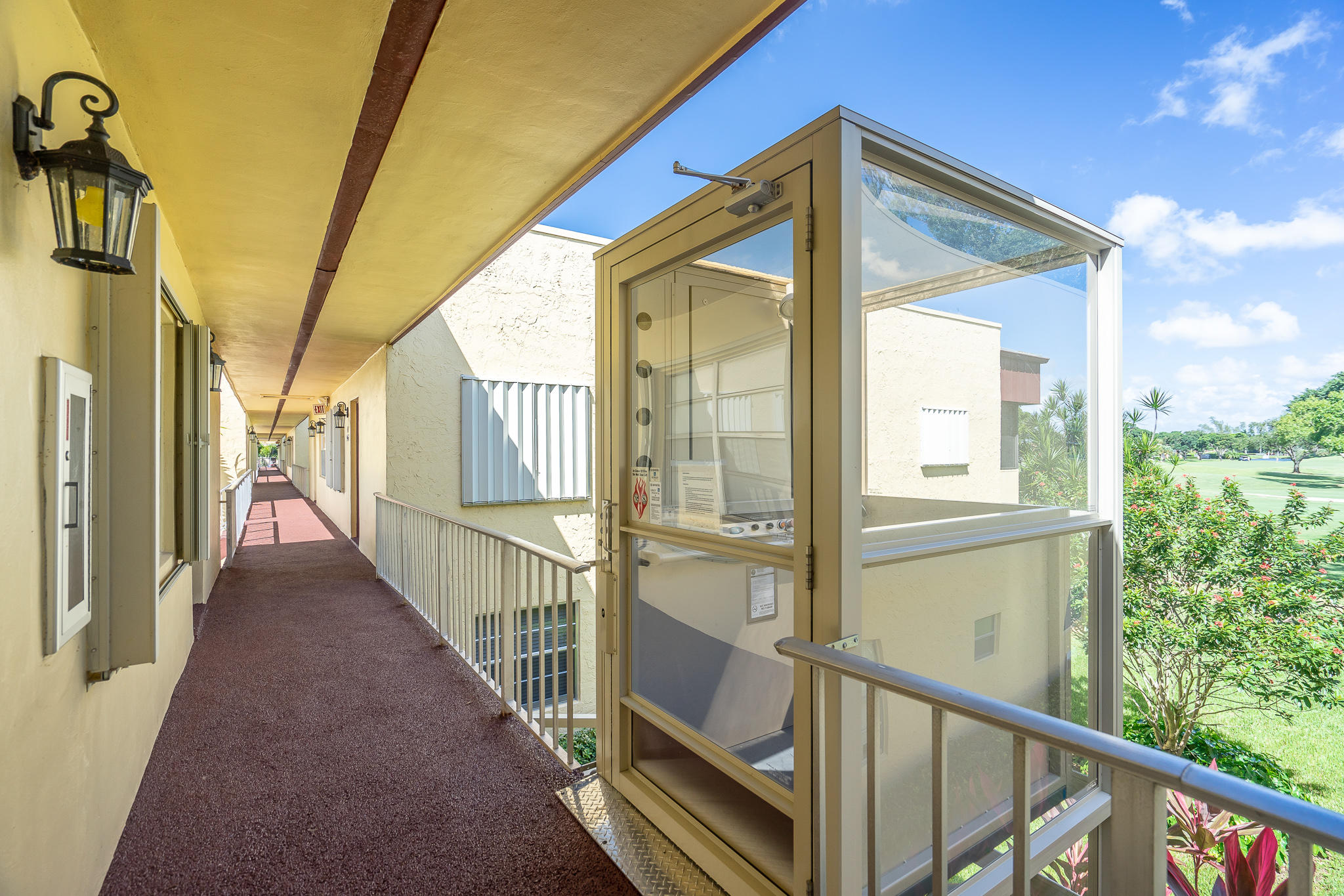 842 Normandy Trail Delray Beach, FL 33484 - Photo 4 of 29 Lift